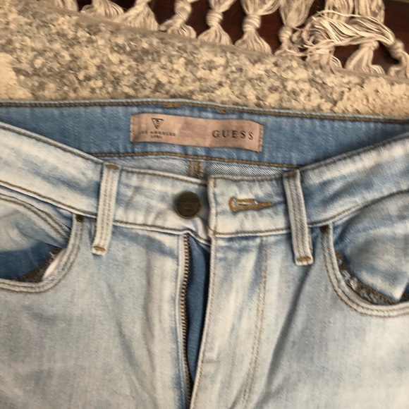 Guess 1981 High Rise Ripped Jeans - Picture 3 of 7